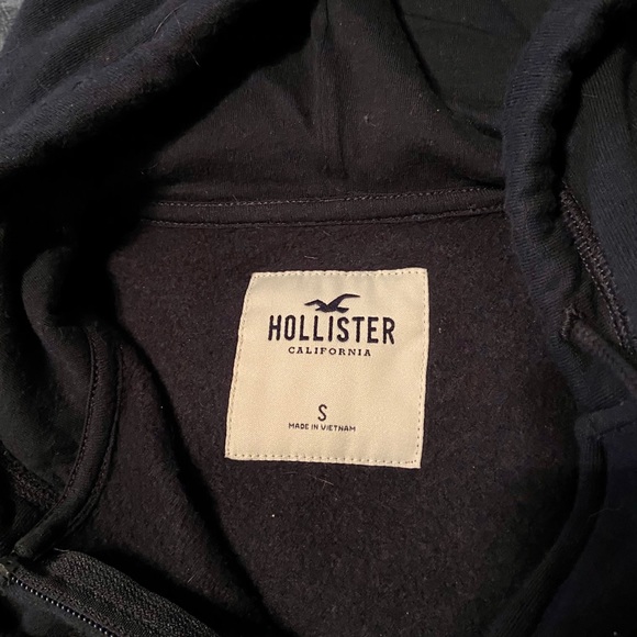 Hollister Sweaters all 3 bundle - Picture 4 of 5
